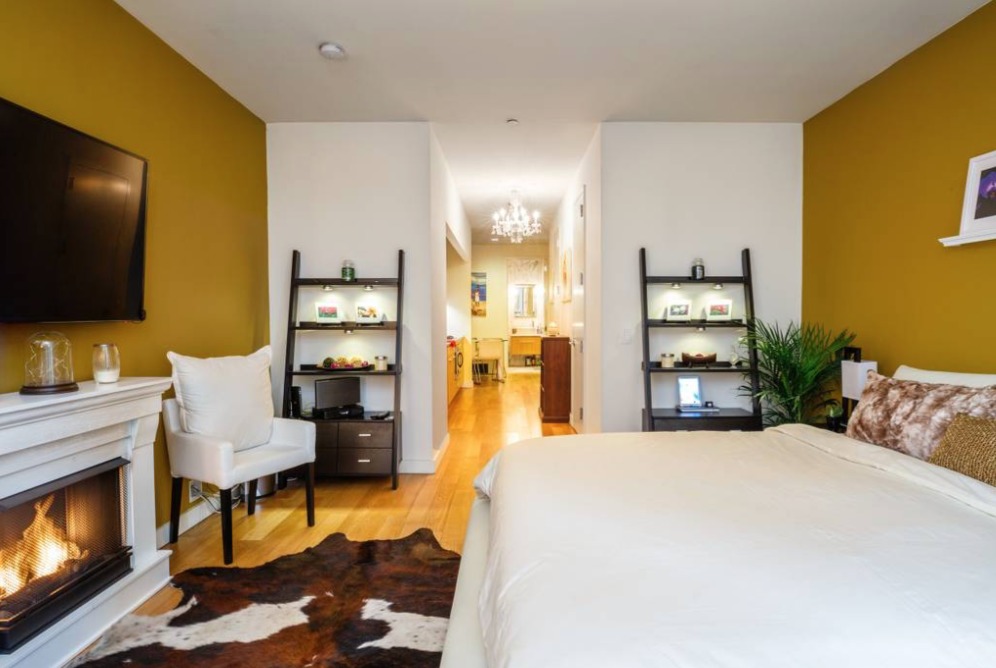 95 Wall Street, Unit 1918 Manhattan, NY 10005 - Photo 3 of 12