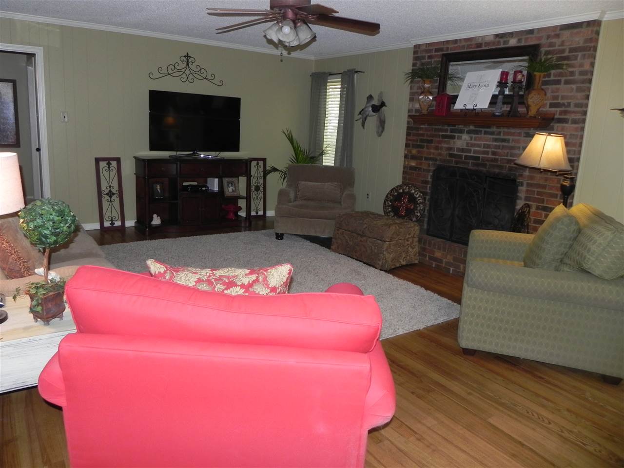 1042 Moorefield Road Collierville, TN 38017 - Photo 5 of 22 Alternate view of great room