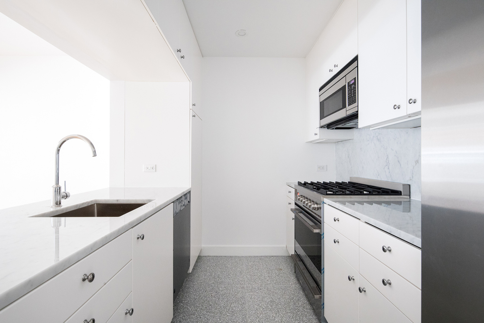 450 Henry Street Brooklyn, NY 11231 - Photo 14 of 17