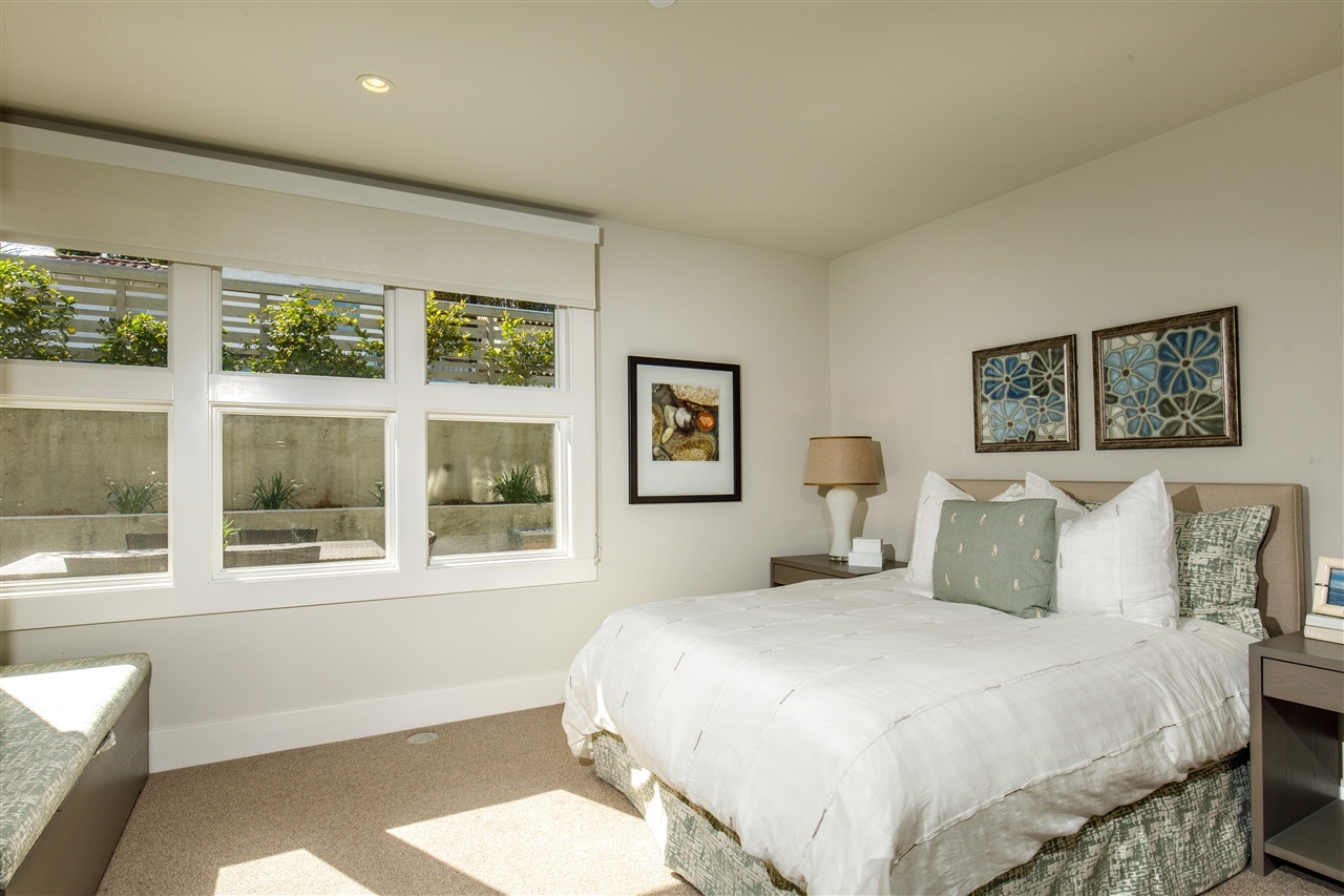 153 5th Street Encinitas, CA 92024 - Photo 15 of 25