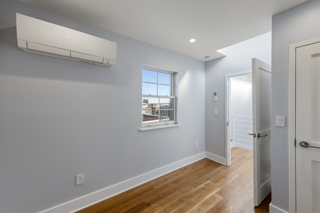 25 Lexington Avenue, Unit 501 Brooklyn, NY 11238 - Photo 6 of 8
