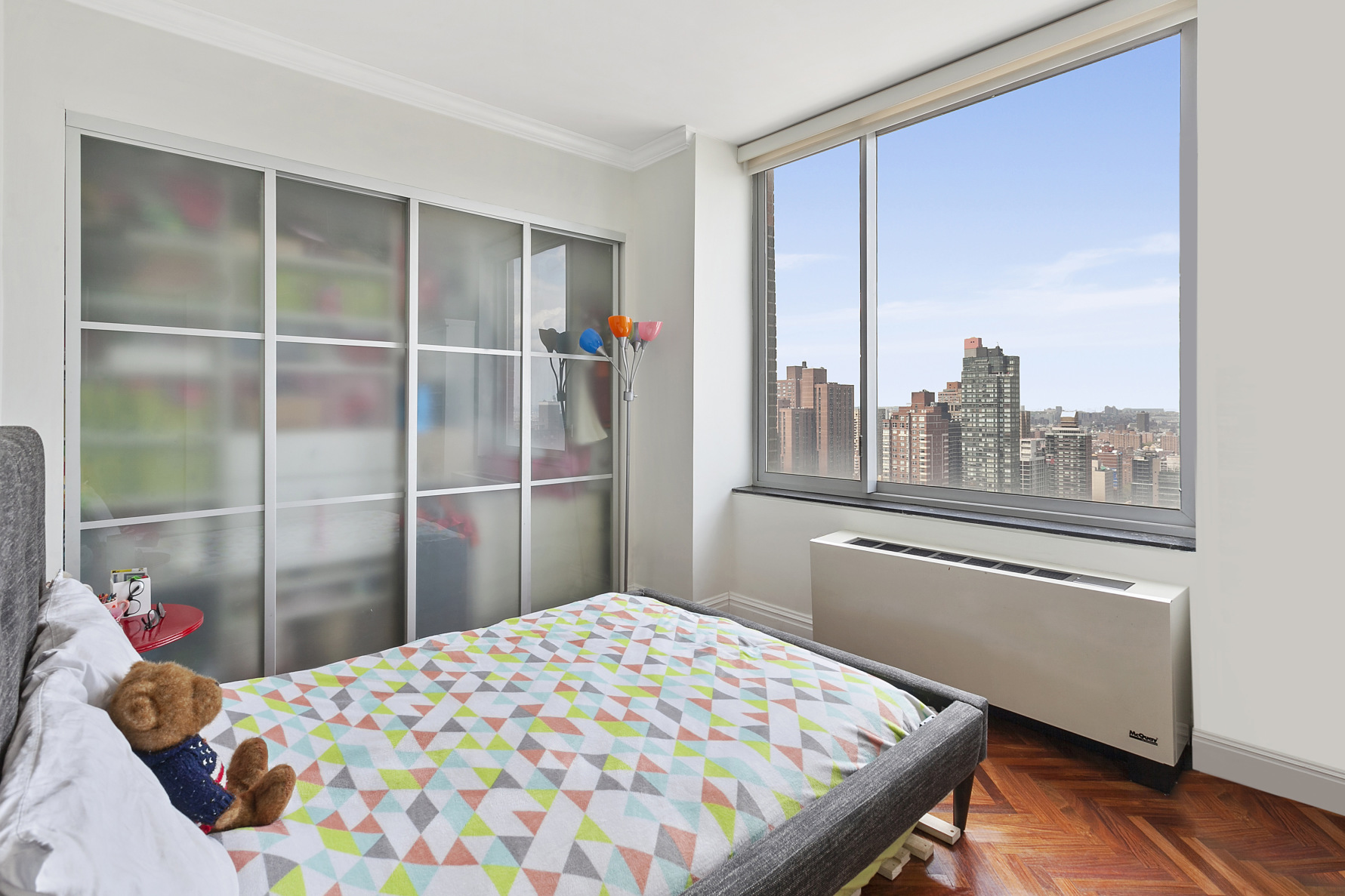 360 East 88th Street, Unit 33B Manhattan, NY 10128 - Photo 5 of 17