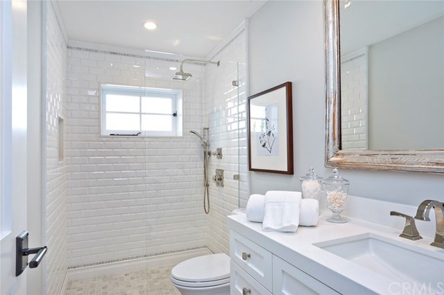 738 Cliff Drive Laguna Beach, CA 92651 - Photo 35 of 40