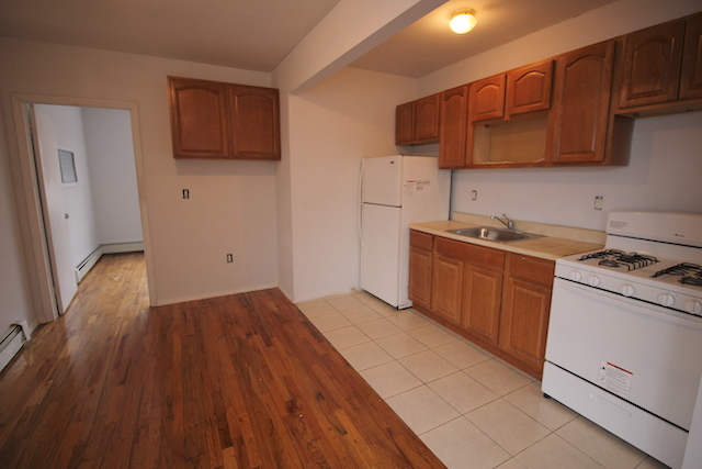 366 Jerome Street, Unit 2 Brooklyn, NY 11207 - Photo 5 of 7