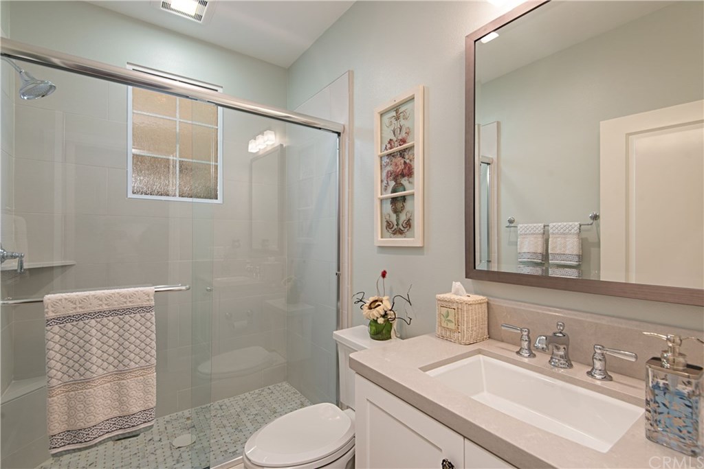 58 Lariat Irvine, CA 92602 - Photo 14 of 37