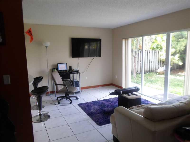 16690 Southwest 141st Court Miami, FL 33177 - Photo 8 of 28