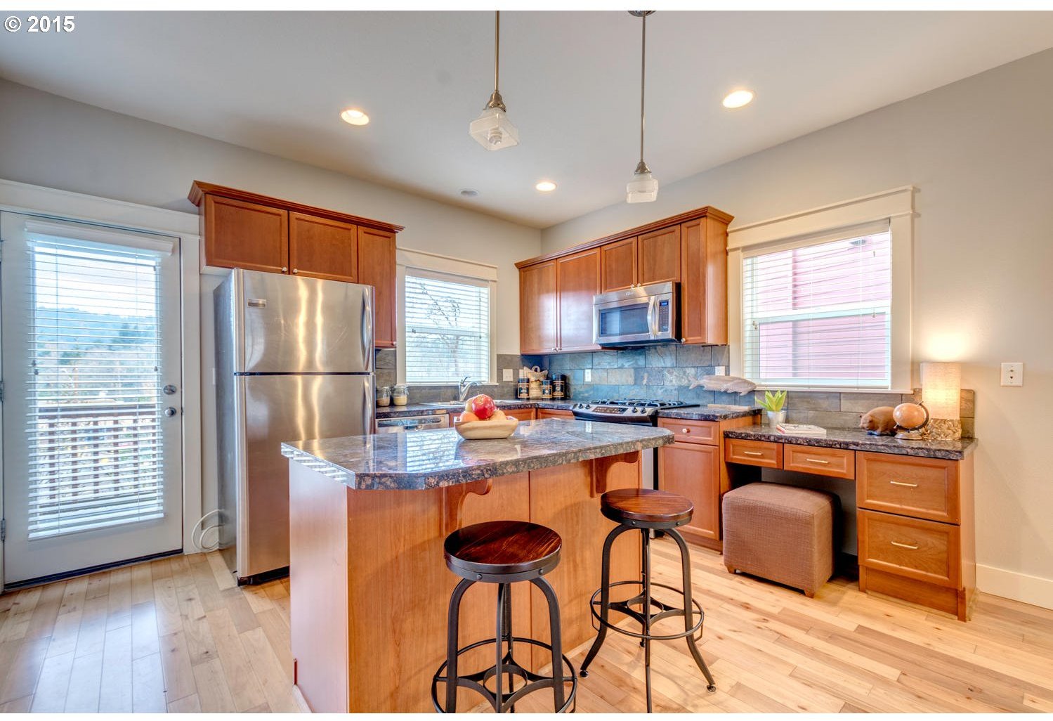 5129 Southwest Shattuck Road Portland, OR 97221 - Photo 3 of 26 Gallery Image 3