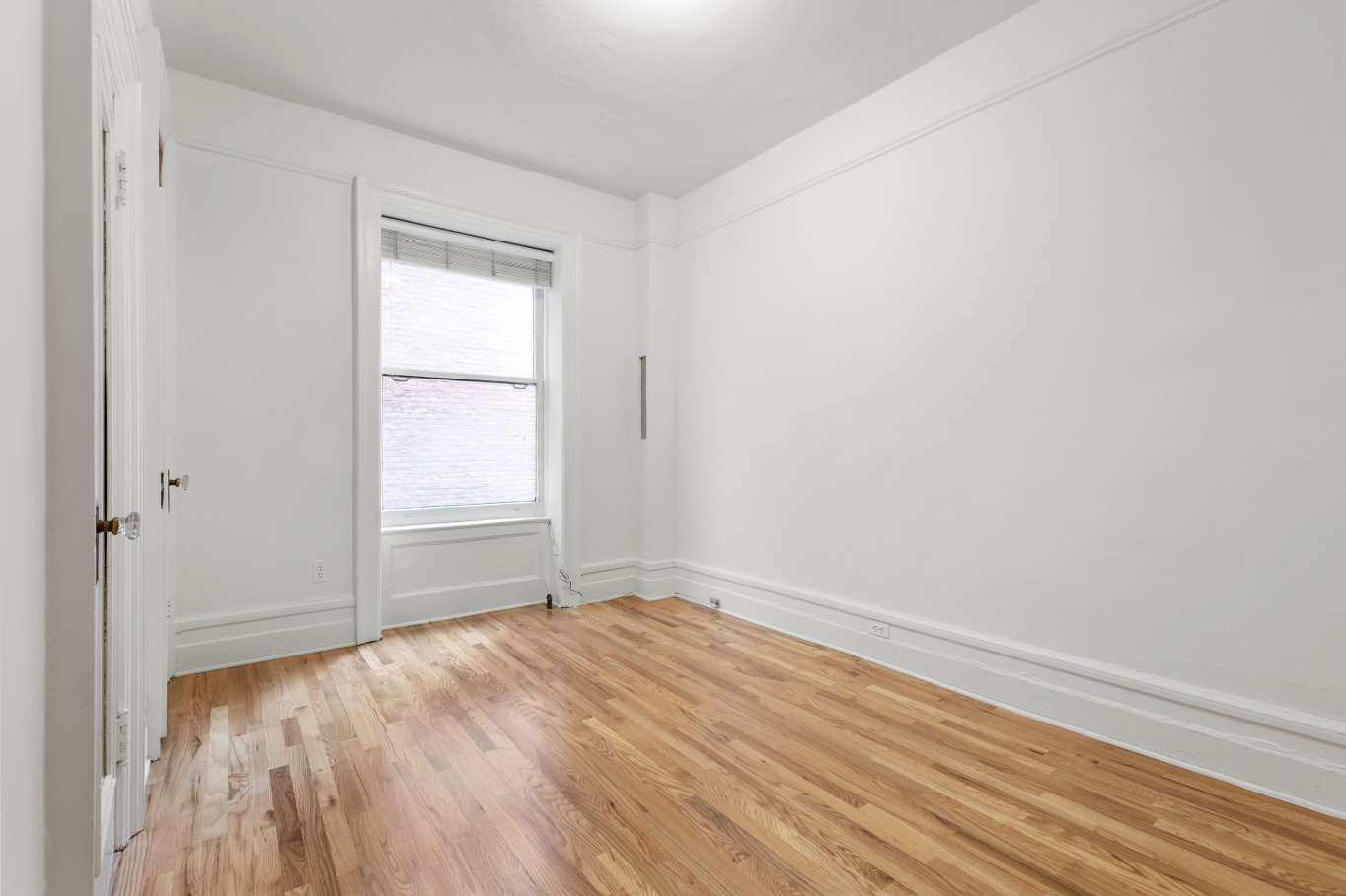 50 East 96th Street, Unit 2C Manhattan, NY 10128 - Photo 5 of 10