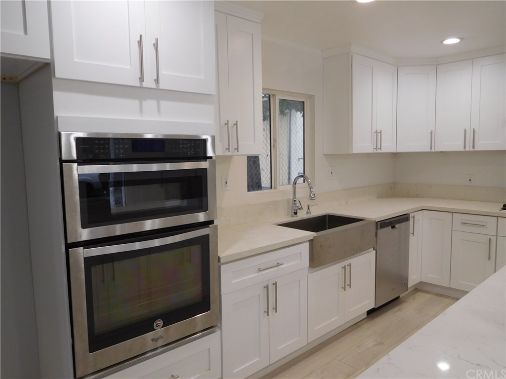 1584 Oak Grove Place Los Angeles, CA 90041 - Photo 17 of 36