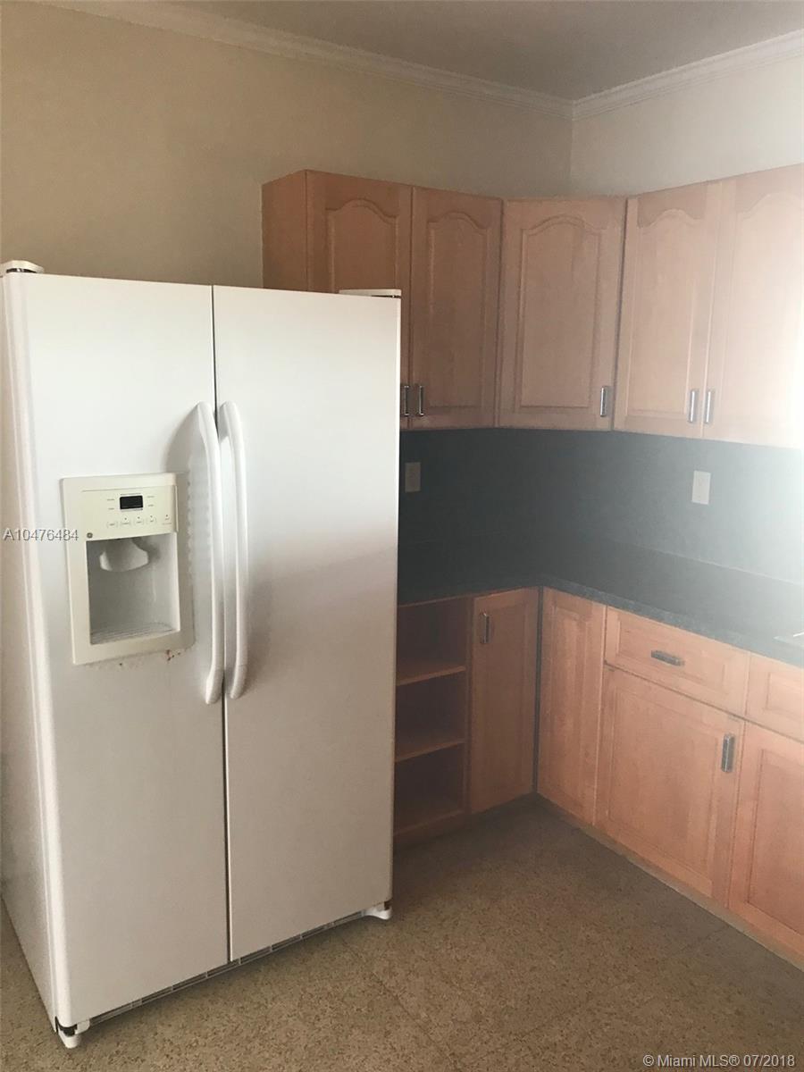 8900 Abbott Avenue Surfside, FL 33154 - Photo 7 of 41