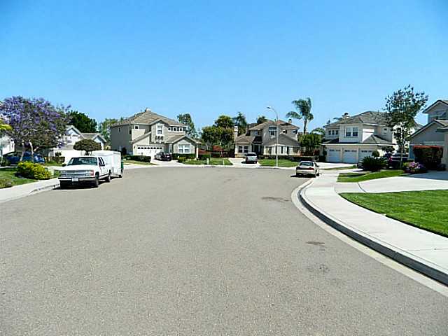 3919 Rill Court Carlsbad, CA 92010 - Photo 10 of 23 Cul De Sac location