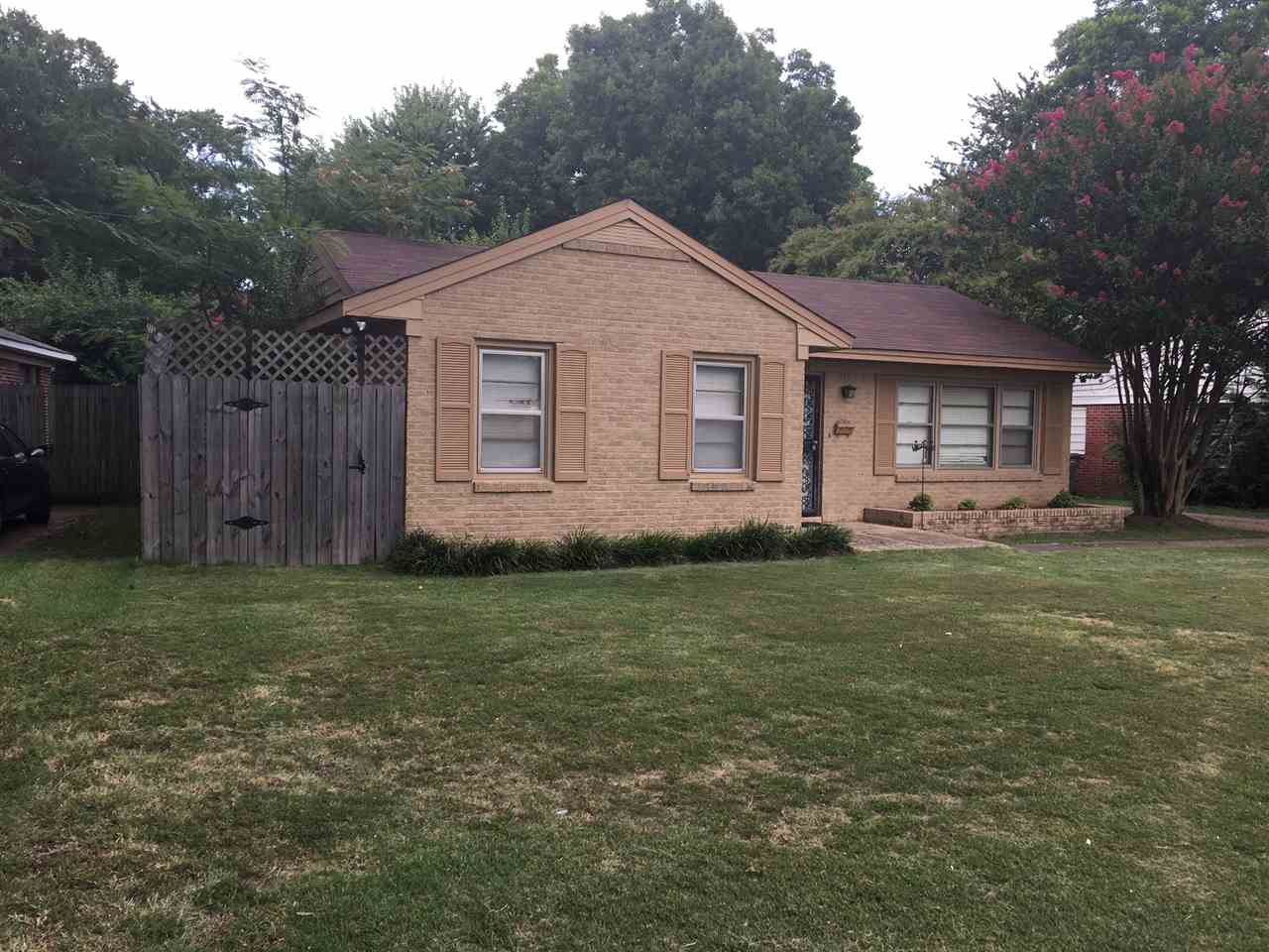 4628 Verne Road Memphis, TN 38117 - Photo 2 of 15