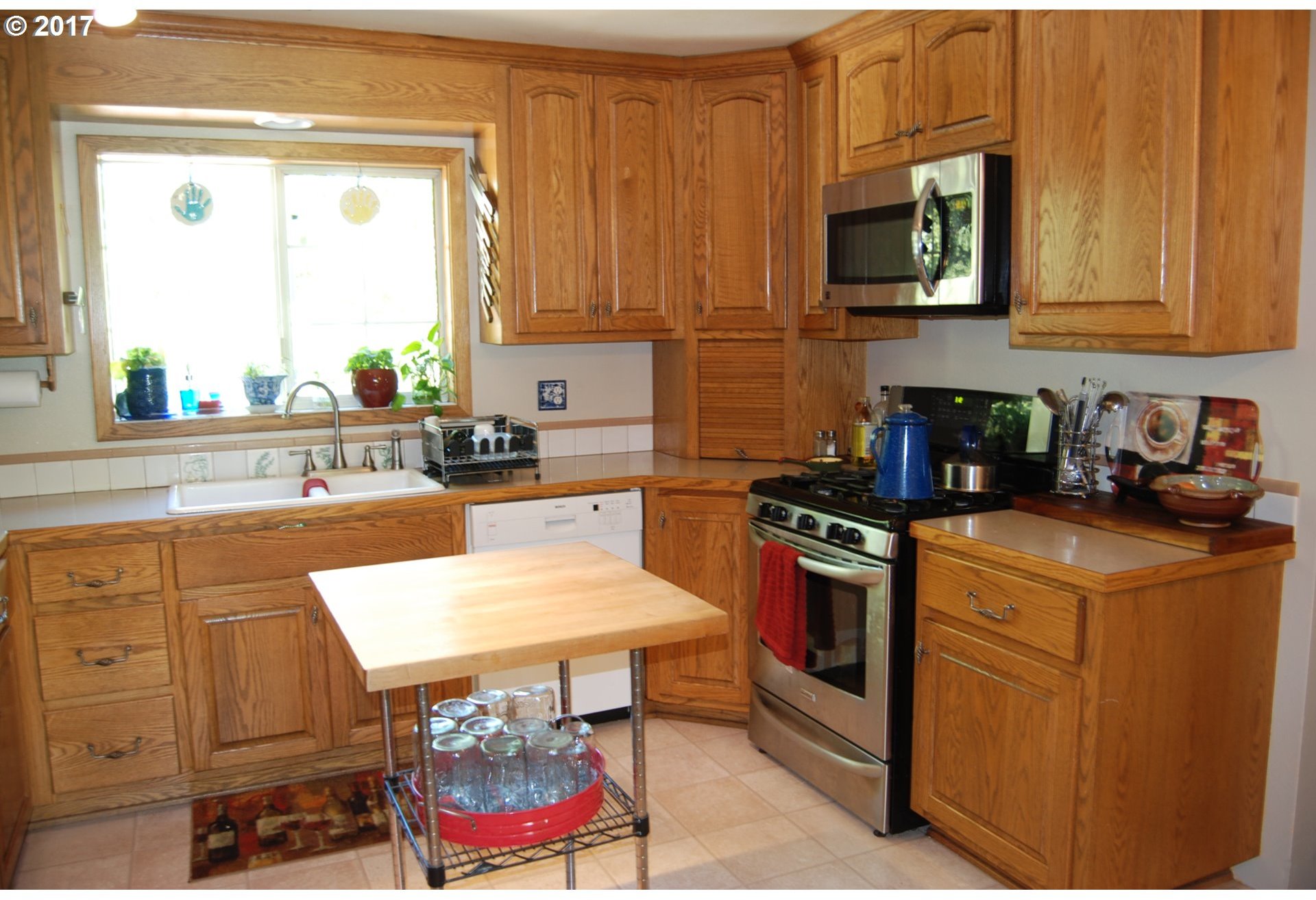 611 Helweg Road Winston, OR 97496 - Photo 13 of 32 Gallery Image 13