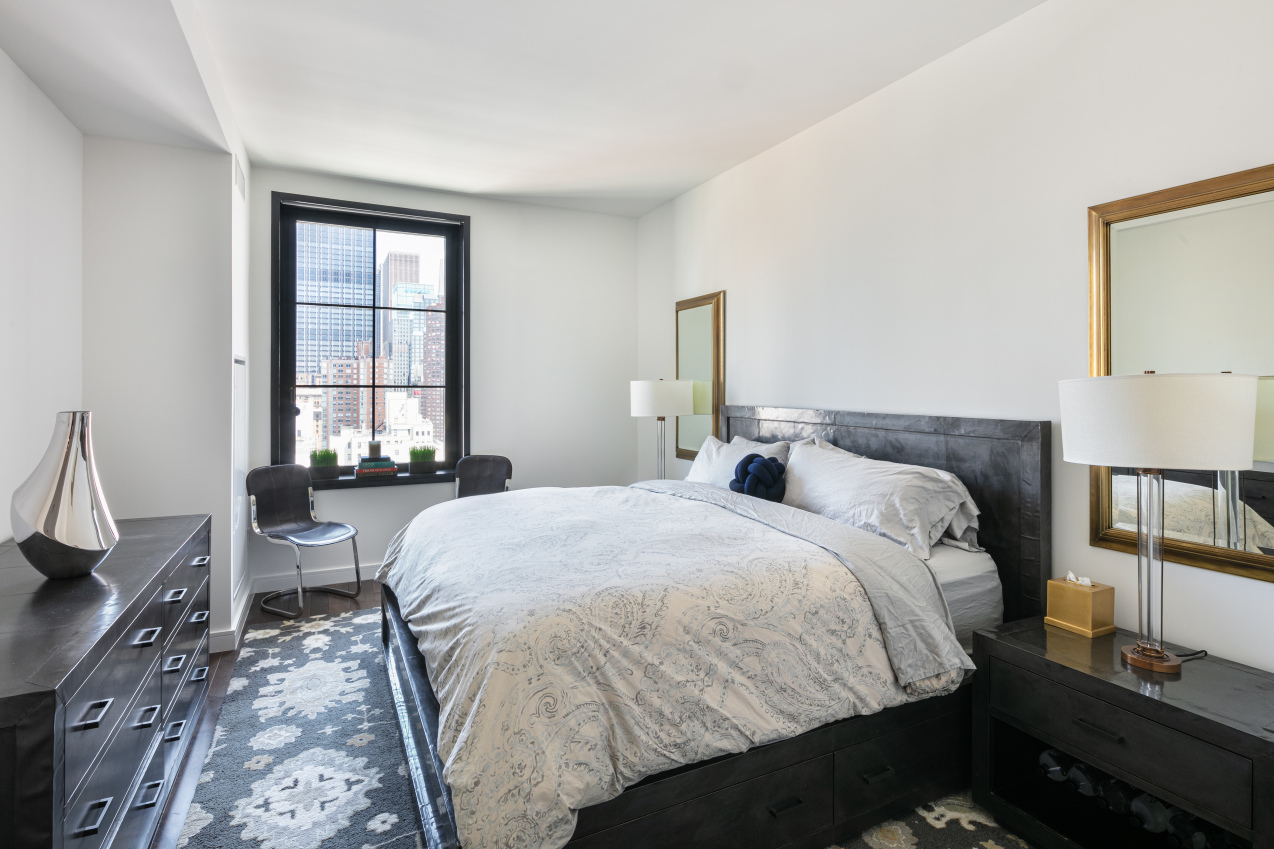 425 West 50th Street, Unit PHC Manhattan, NY 10019 - Photo 7 of 12