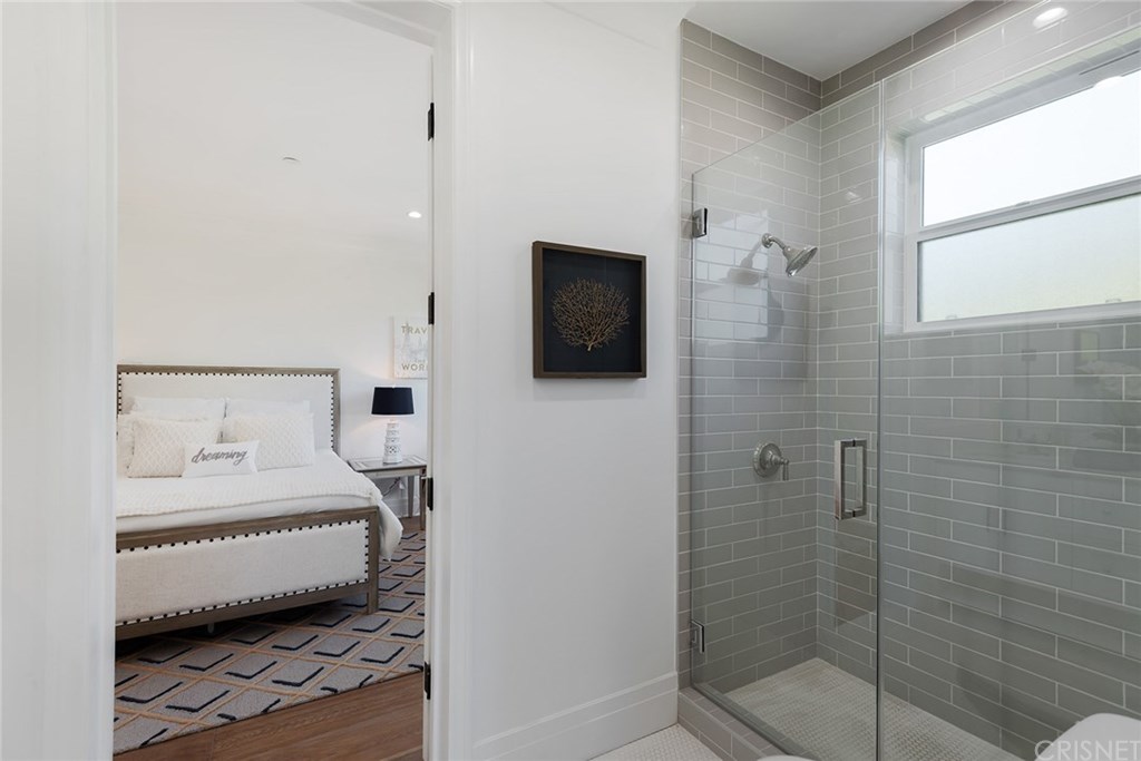 4537 Ben Avenue Studio City, CA 91607 - Photo 38 of 50