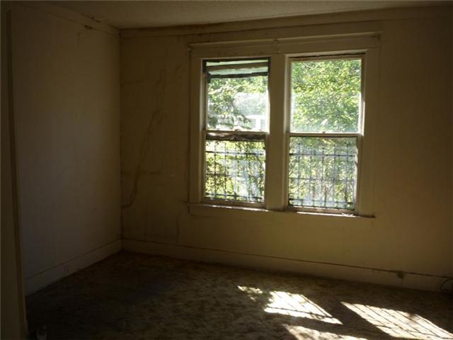 1152 Rozelle Street Memphis, TN 38106 - Photo 7 of 9 Gallery Image 7