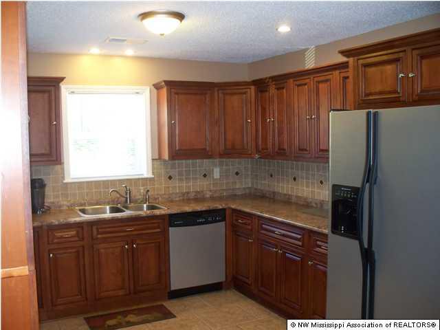 253 Cooper Road Byhalia, MS 38611 - Photo 4 of 12 Gallery Image 4
