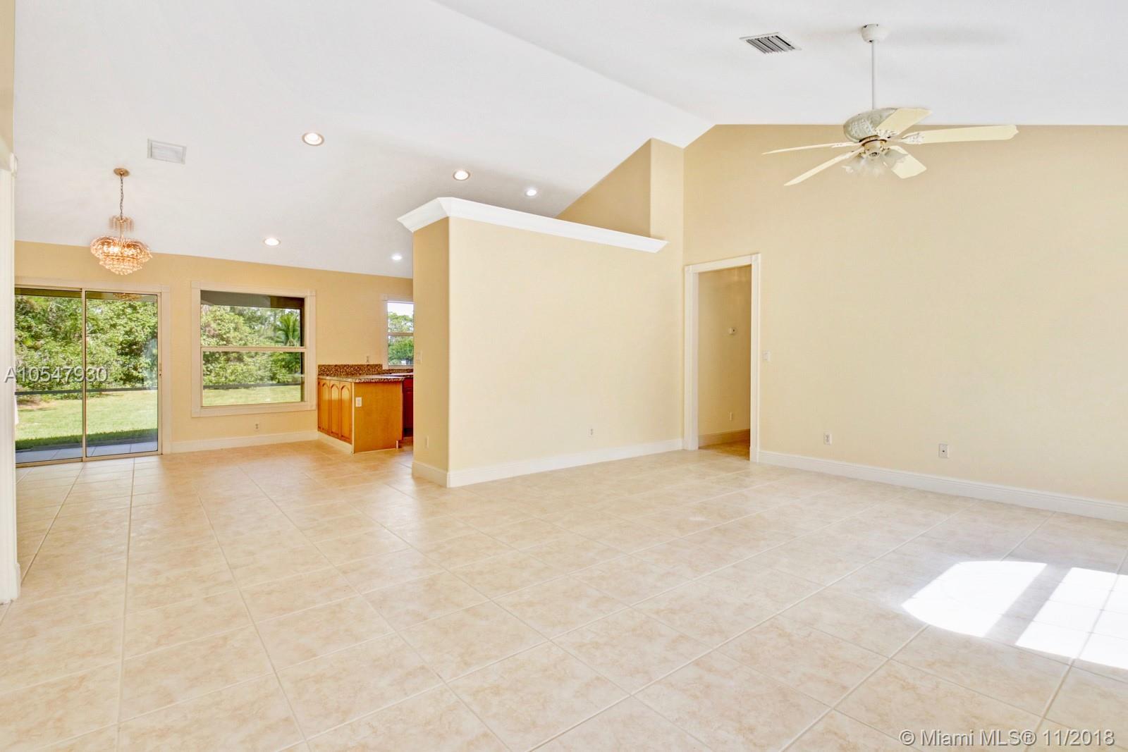 10141 Sandy Run Road Jupiter, FL 33478 - Photo 12 of 31