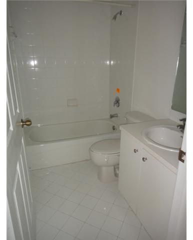 1555 Northeast 33rd Road, Unit 1032 Homestead, FL 33033 - Photo 9 of 13