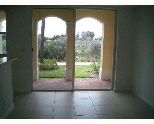 2888 Hidden Hills Road, Unit 901 West Palm Beach, FL 33411 - Photo 5 of 9