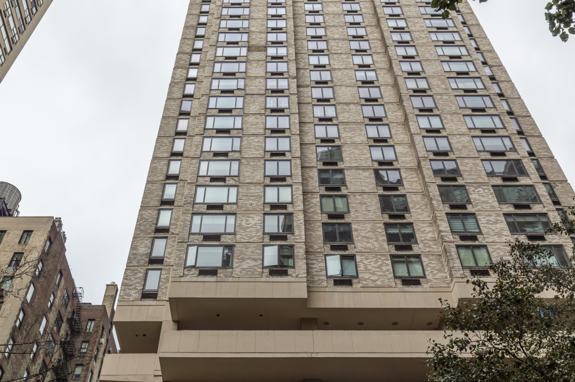 Carnegie Tower 115 E 87th St, Manhattan, NY 10128 - Photo 3 of 3