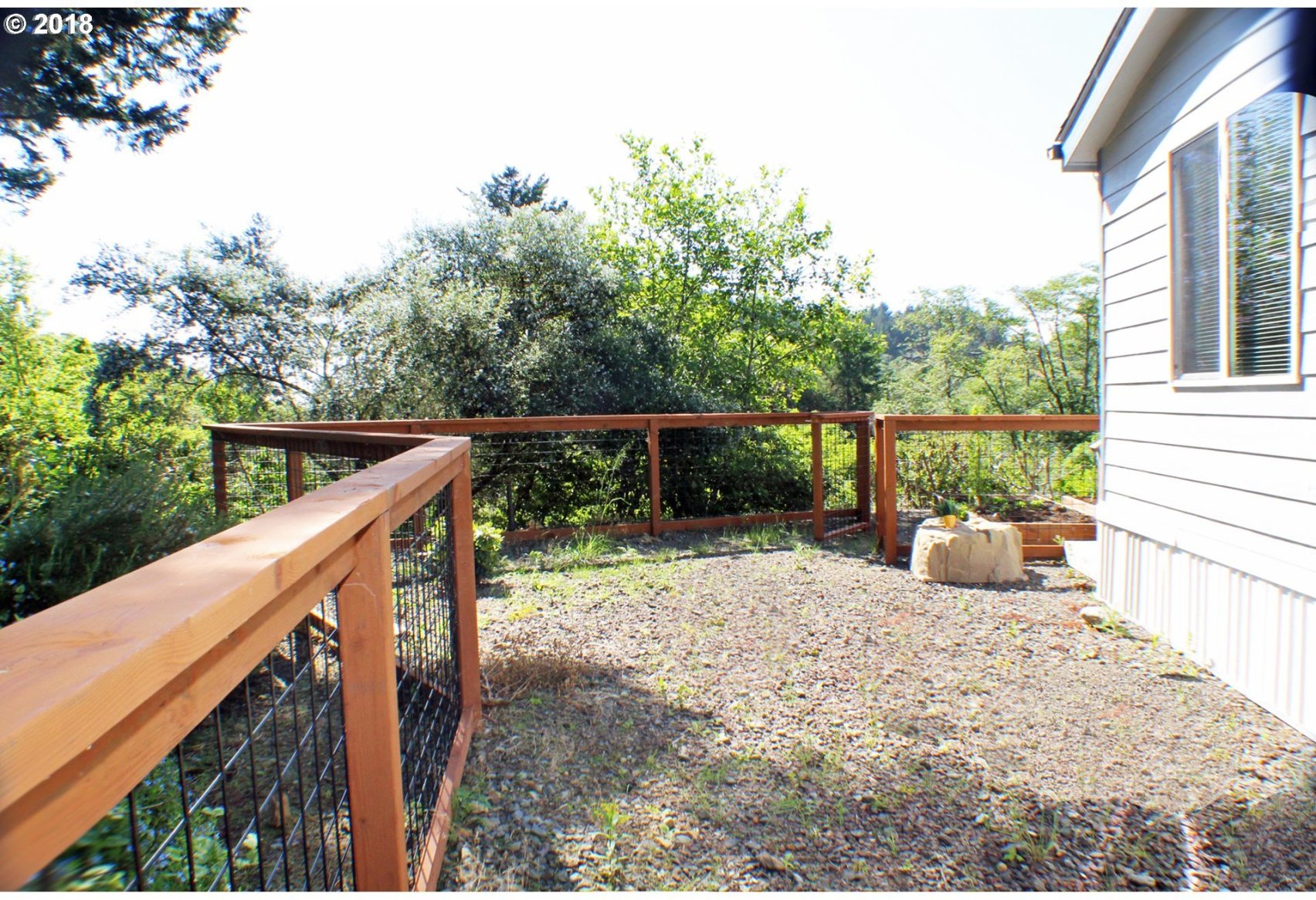 96465 Coverdell Road, Unit 4 Brookings, OR 97415 - Photo 5 of 23