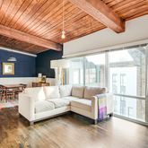 $4,000 | 376 President Street, Unit 4L | Carroll Gardens