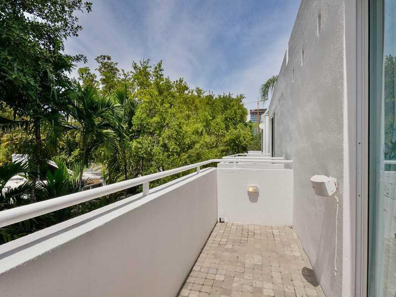 3272 Virginia Street, Unit A1 Coconut Grove, FL 33133 - Photo 19 of 24