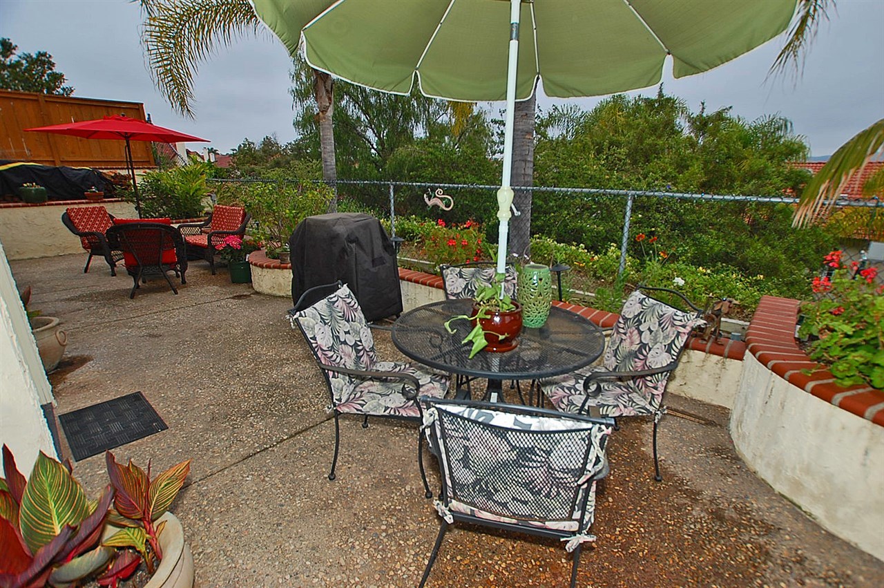 1826 Willowspring Drive North Encinitas, CA 92024 - Photo 7 of 25