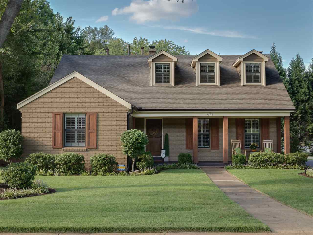 5598 Barfield Road Memphis, TN 38120 - Photo 2 of 23 Relax on wonderful front porch
