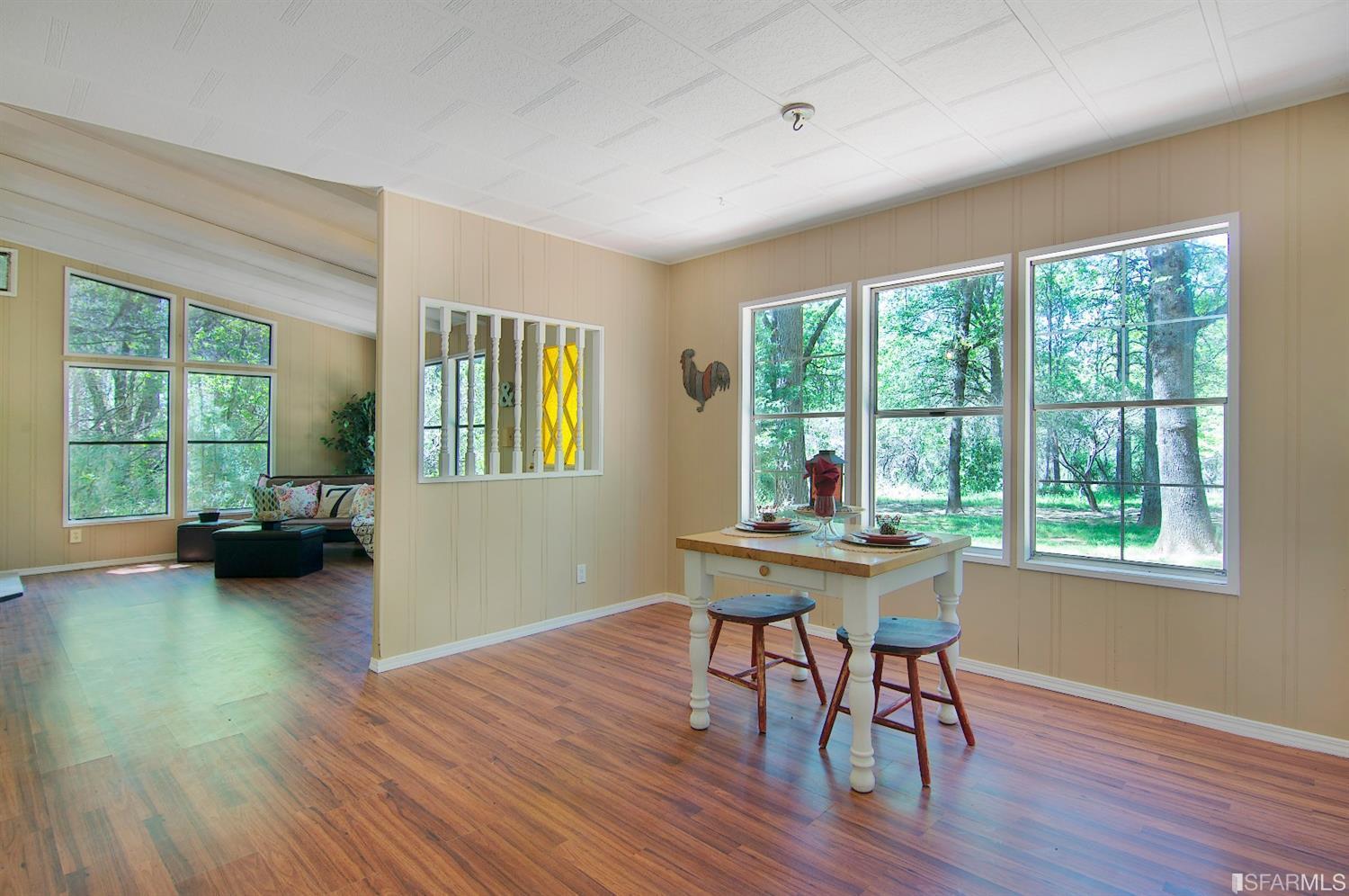 10400 Smith Road Grass Valley, CA 95949 - Photo 10 of 26 Gallery Image 10