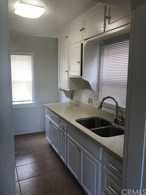 1121 Pacific Avenue Long Beach, CA 90813 - Photo 15 of 24