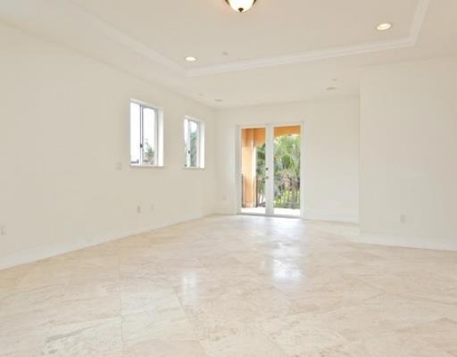 16763 Northwest 77th Path Miami Lakes, FL 33016 - Photo 5 of 16