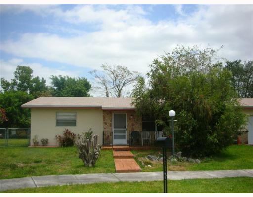 30683 Southwest 148th Place Homestead, FL 33033 - Photo 1 of 11 Gallery Image 1