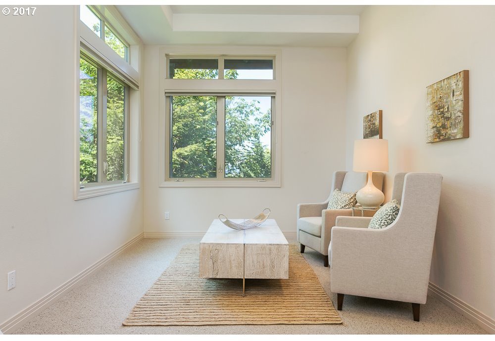 3516 Southwest Gale Avenue Portland, OR 97239 - Photo 27 of 32 Gallery Image 27