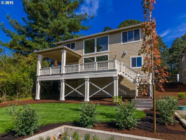 12447 Southwest Lesser Road Portland, OR 97219 - Photo 14 of 16 Gallery Image 14