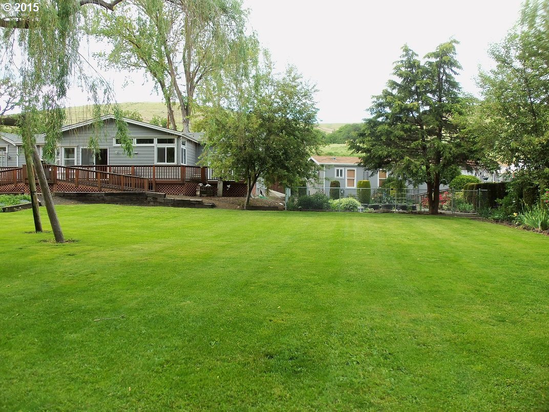 6208 Eightmile Road Dufur, OR 97021 - Photo 4 of 30 Gallery Image 4