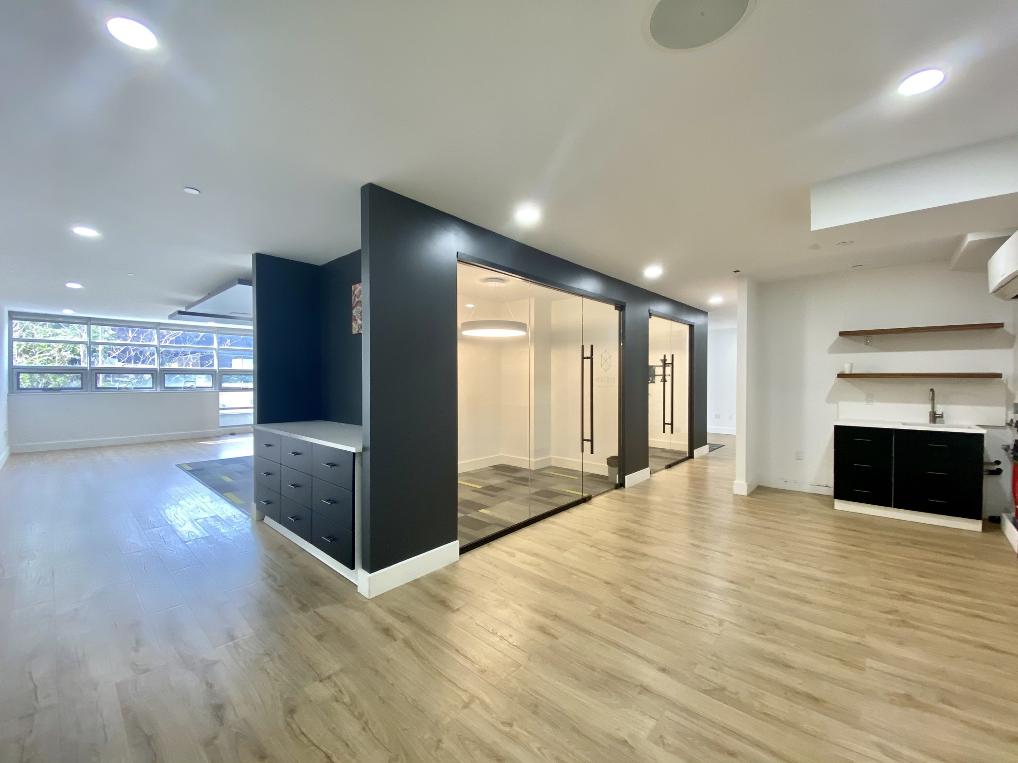 25-10 38th Avenue Queens, NY 11101 - Photo 4 of 17