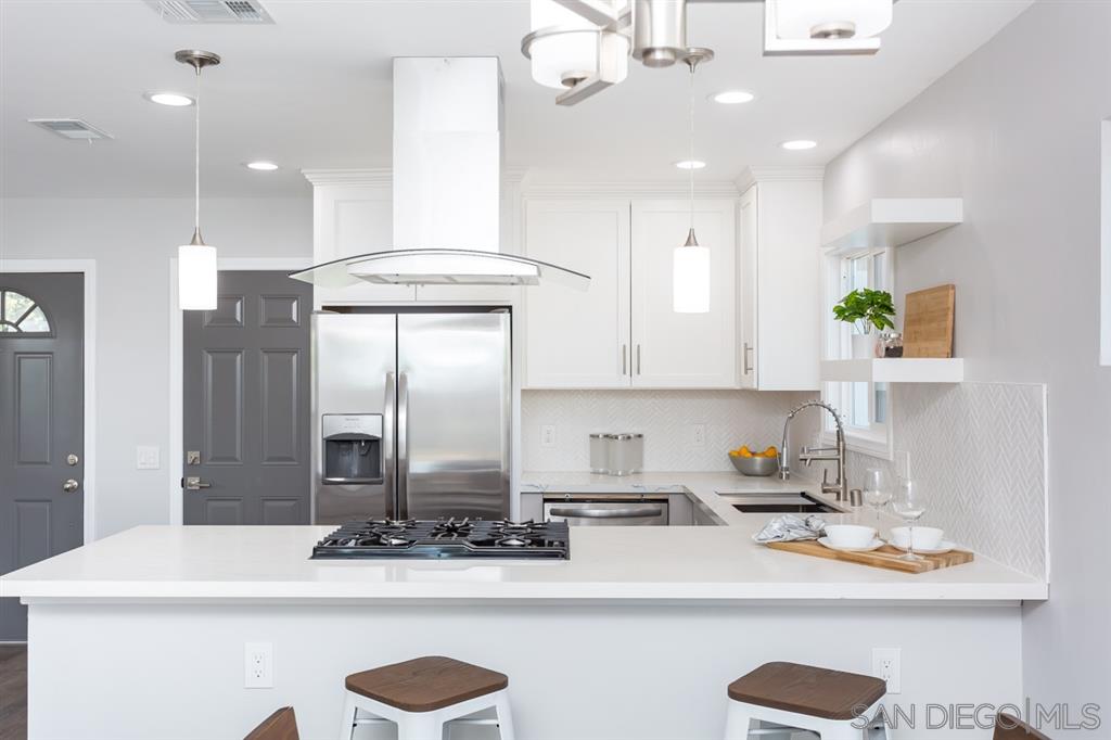 4969 Stephanie Place Oceanside, CA 92057 - Photo 8 of 25