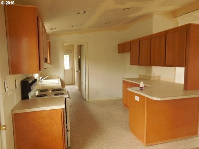30 Stacker Butte Road Lyle, WA 98635 - Photo 3 of 24 Gallery Image 3