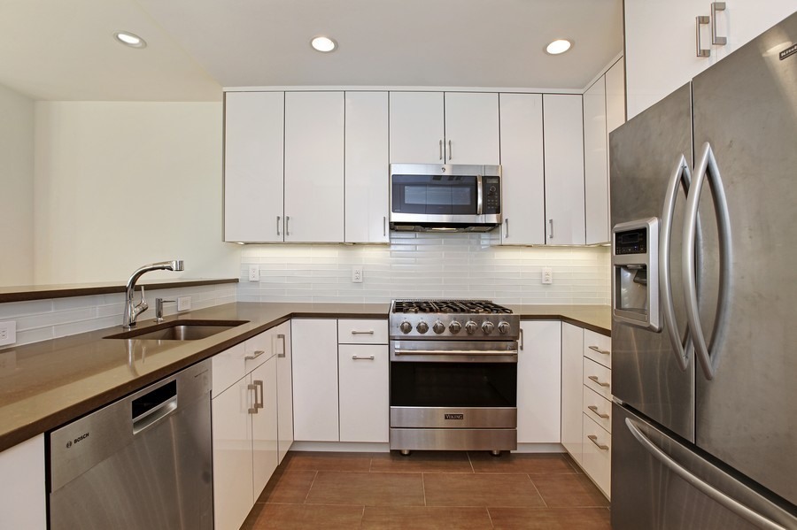 431 West 44th Street, Unit 3 Manhattan, NY 10036 - Photo 3 of 7