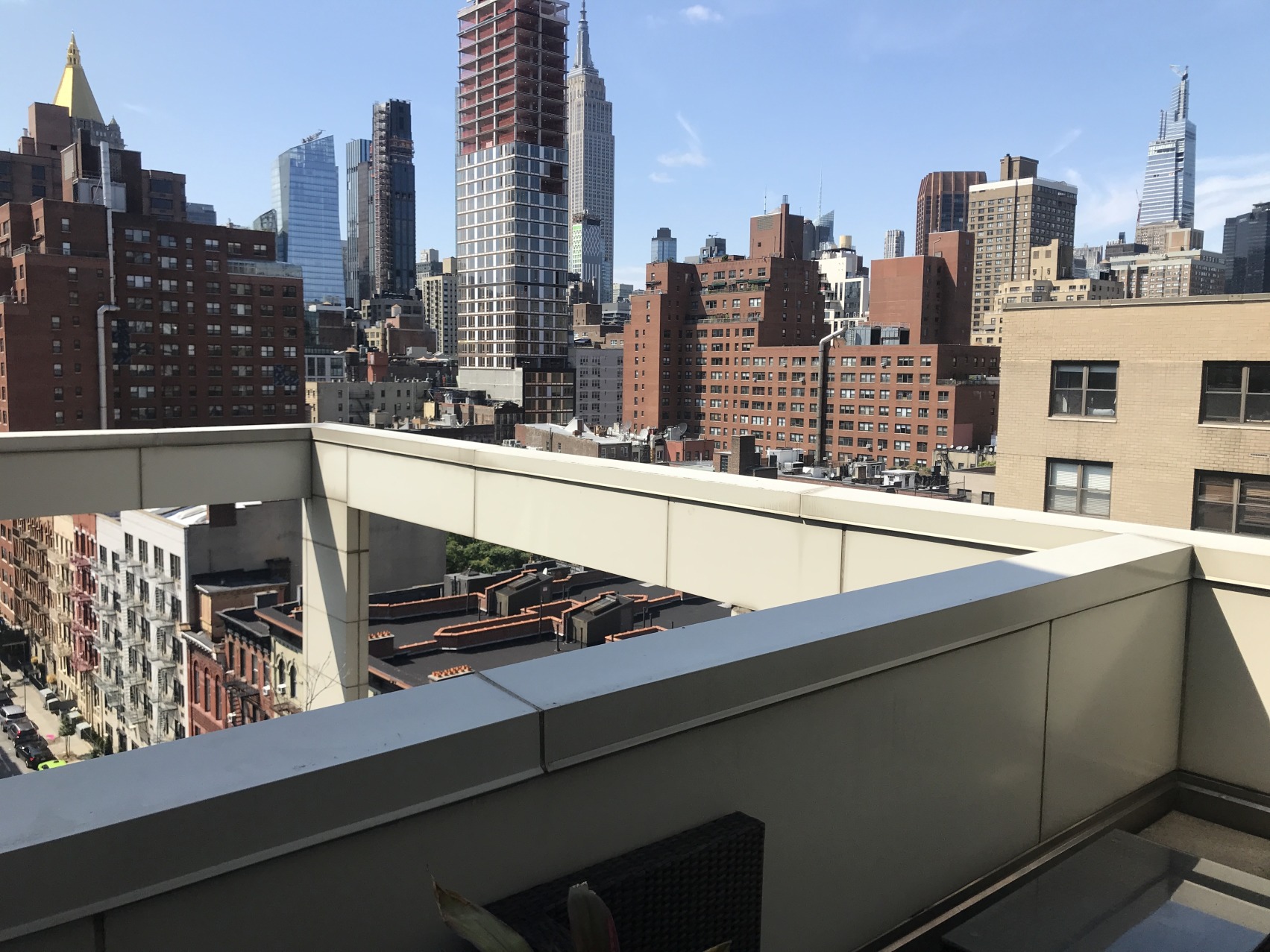 242 East 25th Street, Unit 12B Manhattan, NY 10010 - Photo 2 of 10