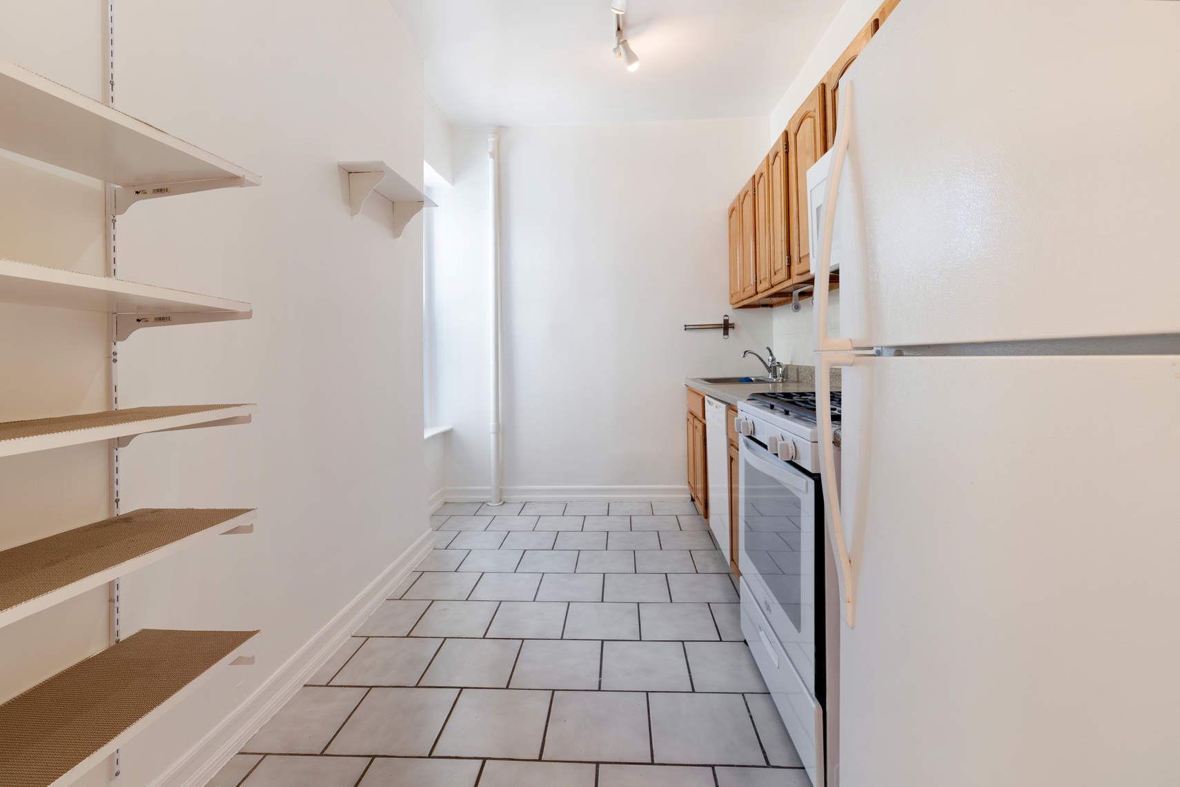 255 Eastern Parkway, Unit F12 Brooklyn, NY 11238 - Photo 1 of 16