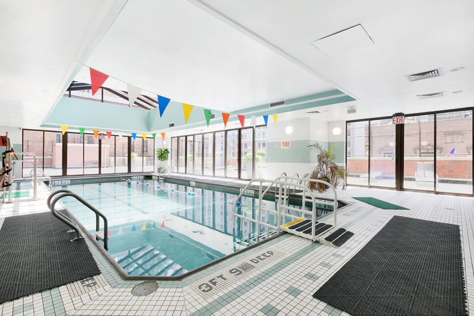 The Oxford 422 E 72nd St, Manhattan, NY 10021 - Photo 9 of 11