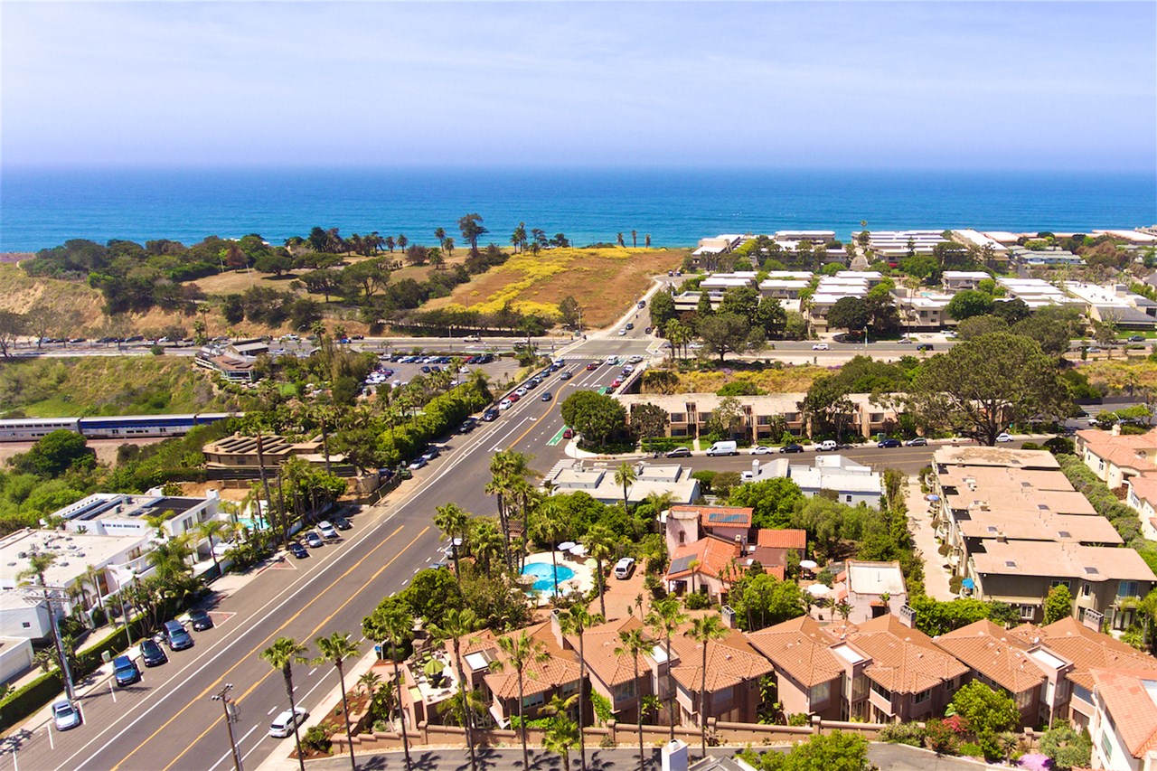 124 Via De La Valle, Unit 3 Solana Beach, CA 92075 - Photo 23 of 25