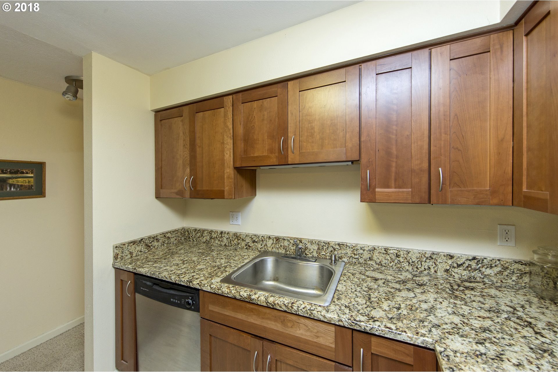 2529 Southwest Spring Garden Street, Unit 8 Portland, OR 97219 - Photo 16 of 30 Gallery Image 16
