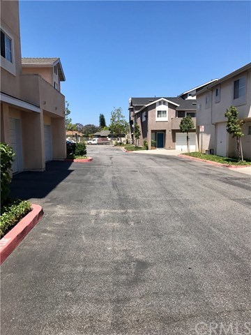 23306 Colony Park Drive Carson, CA 90745 - Photo 4 of 48