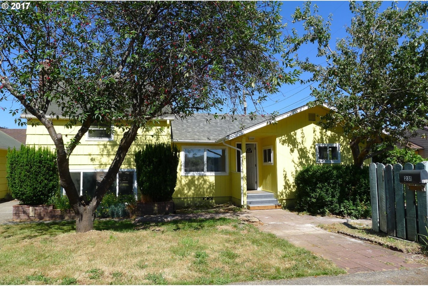 231 South 21st Street Reedsport, OR 97467 - Photo 4 of 27 Gallery Image 4