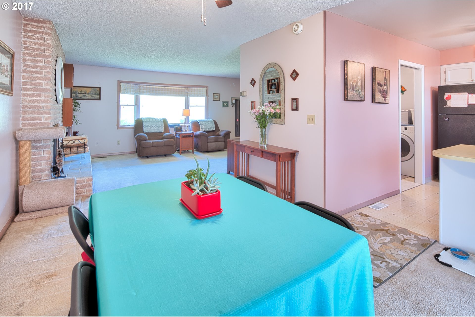 14262 Southwest Farmington Road Beaverton, OR 97005 - Photo 6 of 28 Gallery Image 6
