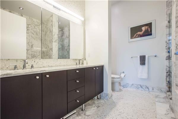 46-30 Center Boulevard, Unit 104 Queens, NY 11109 - Photo 10 of 22